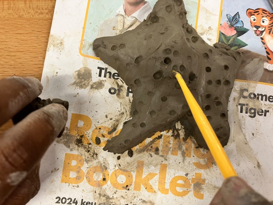 KS1 building and sculpting in clay